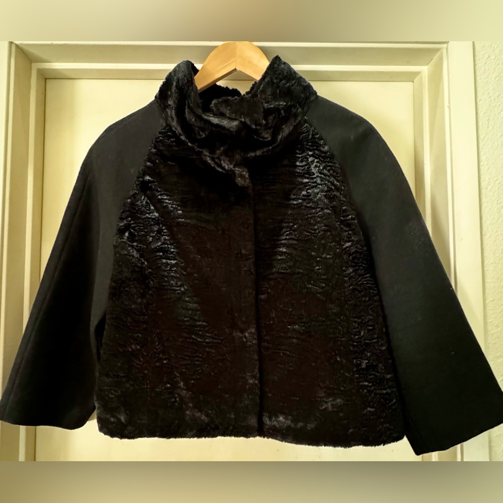 Ann Taylor Faux Fur/ Wool Cropped Jacket Size Large